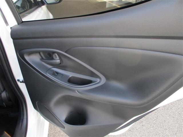 ヤリス ハイブリッドＧ　ＤＶＤ再生　ミュージックプレイヤー接続可　バックカメラ　衝突被害軽減システム　ＥＴＣ　ドラレコ　ＬＥＤヘッドランプ　ワンオーナー（19枚目）