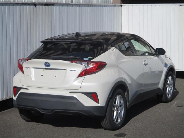 Ｃ－ＨＲ Ｓ　バックカメラ　衝突被害軽減システム　ＥＴＣ　ＬＥＤヘッドランプ　ワンオーナー（9枚目）