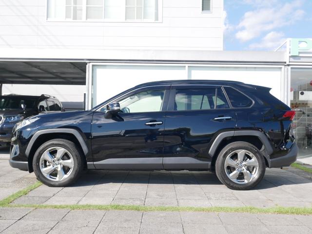 ＲＡＶ４ ハイブリッドＧ　ディスプレイオーディオ　バックモニター　ＥＴＣ　プッシュスタート　ドライブレコーダー　パワーバックドア　ステアリングヒーター　ブラインドスポットモニター　トヨタセーフティセンス付き（3枚目）