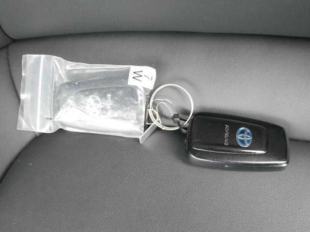 ＲＡＶ４ ハイブリッドＧ　ディスプレイオーディオ　バックモニター　ＥＴＣ　プッシュスタート　ドライブレコーダー　パワーバックドア　ステアリングヒーター　ブラインドスポットモニター　トヨタセーフティセンス付き（59枚目）