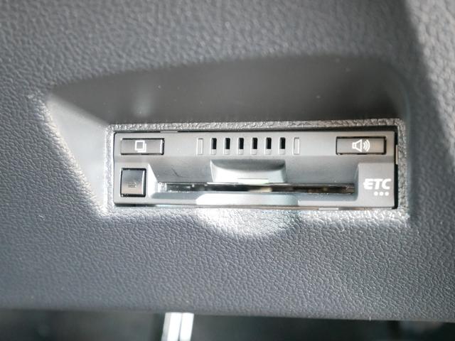 プリウス Ａ　純正ナビ　バックモニター　ＥＴＣ　プッシュスタート　ドライブレコーダー　オートエアコン　オートハイビーム　車線逸脱警報　衝突被害軽減システムプリクラッシュセーフティ付き（35枚目）