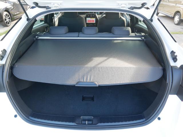 プリウス Ａ　純正ナビ　バックモニター　ＥＴＣ　プッシュスタート　ドライブレコーダー　オートエアコン　オートハイビーム　車線逸脱警報　衝突被害軽減システムプリクラッシュセーフティ付き（46枚目）