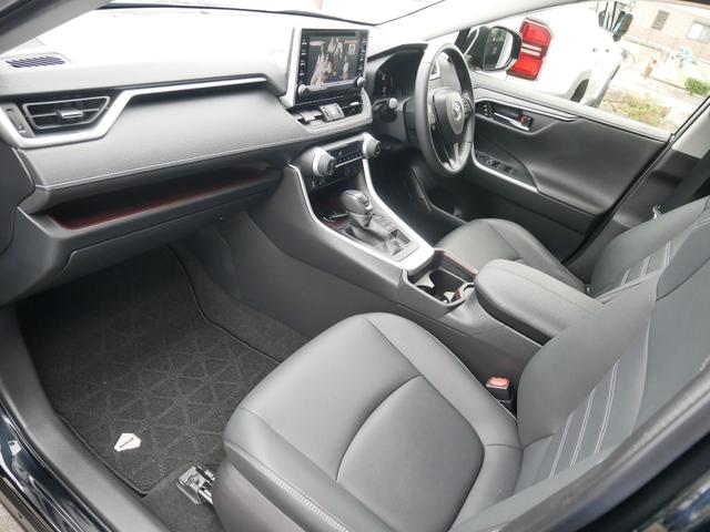 RAV4 G ディスプレイオーディオナビキット パノラミックビューモニタ ETC プッシュスタート LEDヘッドライト パワーバックドア パーキングホールド トヨタセーフティセンス付き(46枚目)