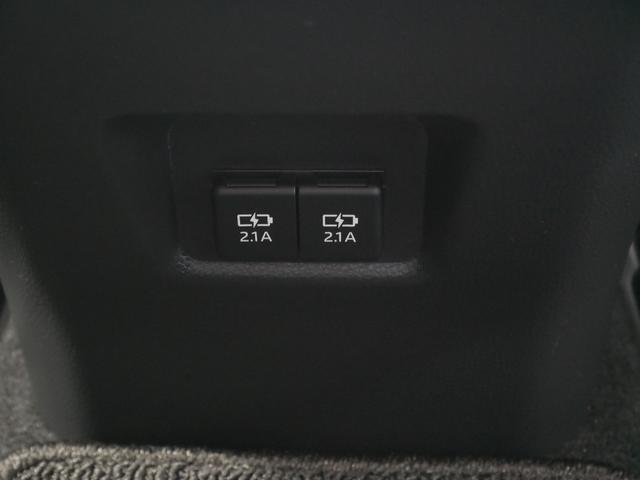 RAV4 G ディスプレイオーディオナビキット パノラミックビューモニタ ETC プッシュスタート LEDヘッドライト パワーバックドア パーキングホールド トヨタセーフティセンス付き(50枚目)