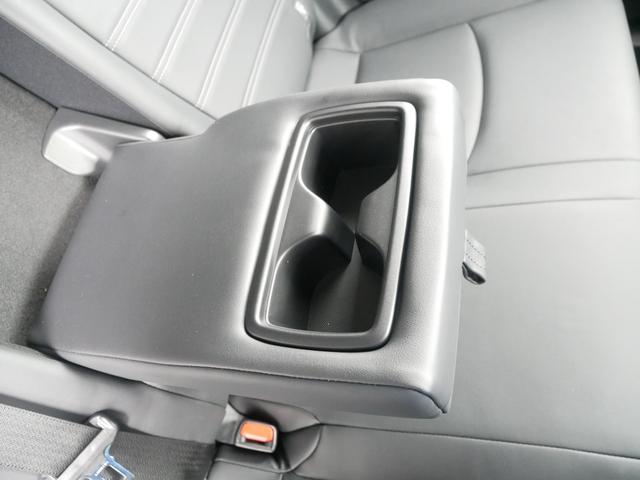 RAV4 G ディスプレイオーディオナビキット パノラミックビューモニタ ETC プッシュスタート LEDヘッドライト パワーバックドア パーキングホールド トヨタセーフティセンス付き(52枚目)