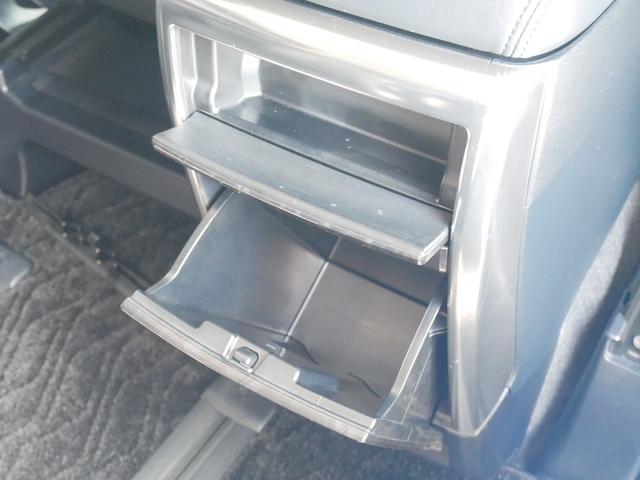 ヴェルファイア 純正ナビ バックモニター ETC プッシュスタート 両側パワースライド 後席ディスプレイ パーキングホールド オートハイビーム 車線逸脱警報 衝突被害軽減システムプリクラッシュセーフティ付き(47枚目)