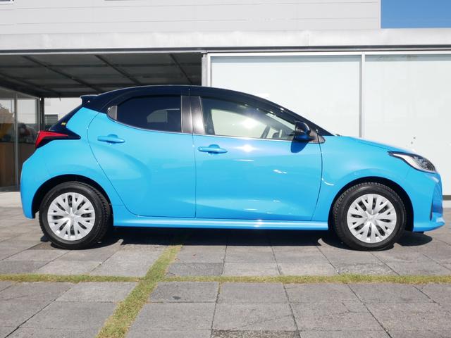 ヤリス Z ディスプレイオーディオ バックモニター ETC プッシュスタート オートエアコン オートハイビーム 車線逸脱警報 衝突被害軽減システムプリクラッシュセーフティ付き(4枚目)