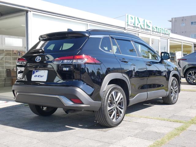 カローラクロス ハイブリッド　Ｚ　ディスプレイオーディオ　パノラミックビューモニタ　ＥＴＣ　プッシュスタート　ＬＥＤヘッドライト　ドライブレコーダー　パワーバックドア　パーキングホールド　トヨタセーフティセンス付き（5枚目）