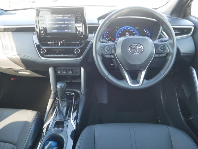 カローラクロス ハイブリッド　Ｚ　ディスプレイオーディオ　パノラミックビューモニタ　ＥＴＣ　プッシュスタート　ＬＥＤヘッドライト　ドライブレコーダー　パワーバックドア　パーキングホールド　トヨタセーフティセンス付き（10枚目）