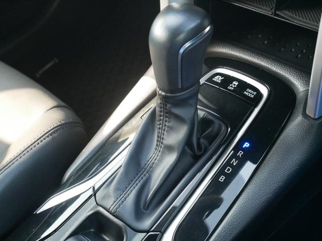 カローラクロス ハイブリッド　Ｚ　ディスプレイオーディオ　パノラミックビューモニタ　ＥＴＣ　プッシュスタート　ＬＥＤヘッドライト　ドライブレコーダー　パワーバックドア　パーキングホールド　トヨタセーフティセンス付き（23枚目）