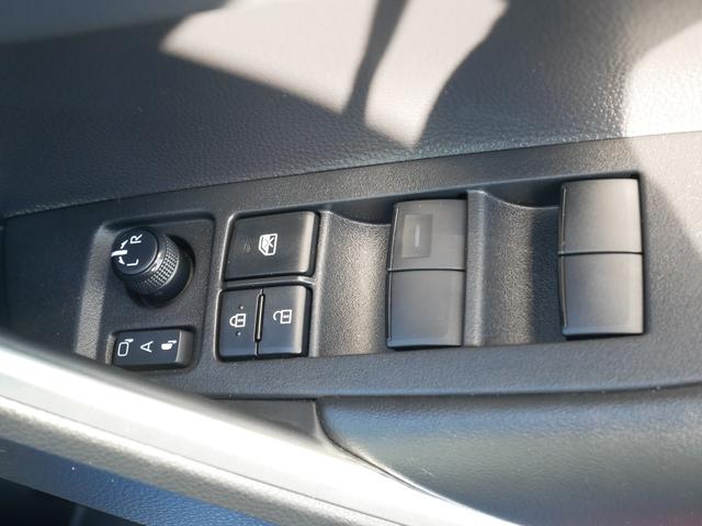 カローラクロス ハイブリッド　Ｚ　ディスプレイオーディオ　パノラミックビューモニタ　ＥＴＣ　プッシュスタート　ＬＥＤヘッドライト　ドライブレコーダー　パワーバックドア　パーキングホールド　トヨタセーフティセンス付き（38枚目）