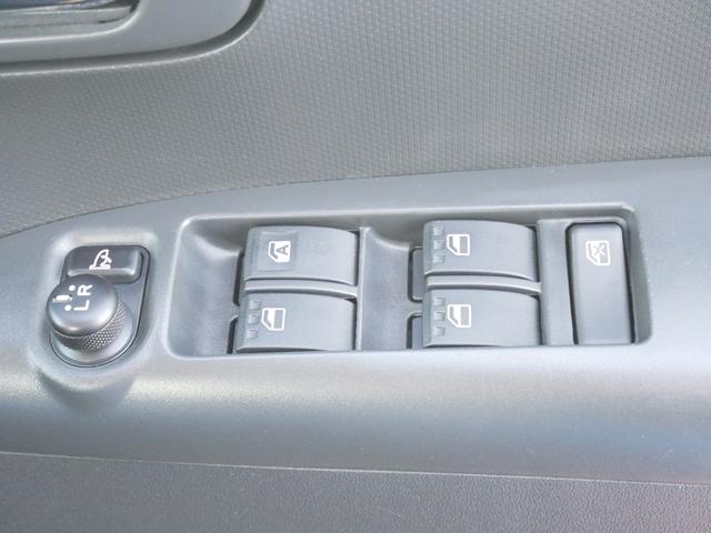 タント カスタムL CDチューナー ETC スマートキー オートエアコン 左側手動スライドドア HIDヘッドライト アイドリングストップ ドライブレコーダー 電動格納ミラー付き(29枚目)