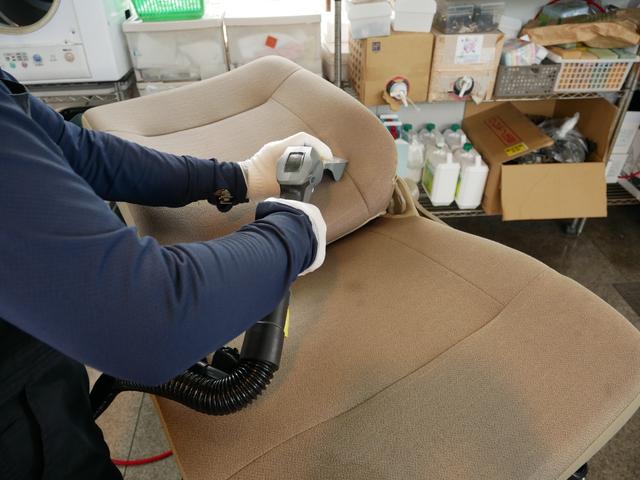 タント カスタムL CDチューナー ETC スマートキー オートエアコン 左側手動スライドドア HIDヘッドライト アイドリングストップ ドライブレコーダー 電動格納ミラー付き(47枚目)