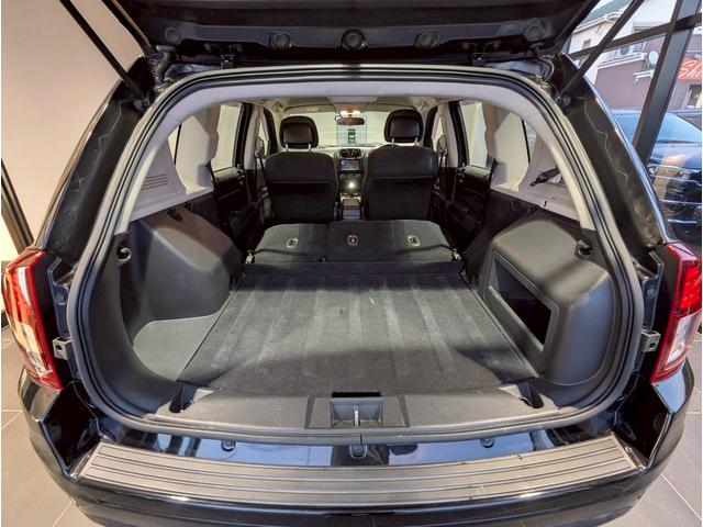 ジープ・コンパス アルティテュード　スポーツ　バックカメラ／サイドカメラ／クルーズコントロール／純正１７インチブラックアルミホイール／禁煙車／社外７インチナビ／ルーフレール／革巻きステアリング／ＥＴＣ／Ｂｌｕｅｔｏｏｔｈ（60枚目）