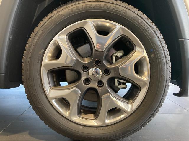 リミテッド 4WD サンルーフ 純正ナビ 本革シート シートヒーター パワーシート クルーズコントロール バックカメラ 全面衝突警報 コーナーセンサー アイドリングストップ ETC 電子制御式パーキングブレーキ(19枚目)