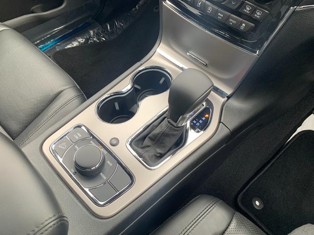 リミテッド 本革シート 純正ナビ アダプティブクルーズコントロール シートメモリー スマートキー 自動駐車システム バックカメラ ETC レーンキープアシスト ブラインドスポットモニター Pバックドア(67枚目)
