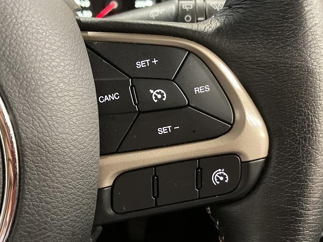 リミテッド ワンオーナー 黒本革シート メモリーナビ バックカメラ 前面衝突警報 シートヒーター HIDヘッドライト ブラインドスポットモニター レーンアシスト クルコン フルセグ ステアリングヒーター ETC(6枚目)