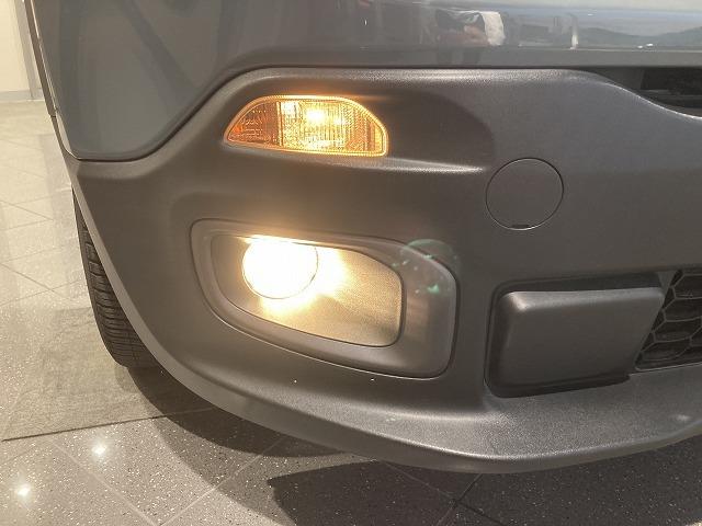 リミテッド ワンオーナー 黒本革シート メモリーナビ バックカメラ 前面衝突警報 シートヒーター HIDヘッドライト ブラインドスポットモニター レーンアシスト クルコン フルセグ ステアリングヒーター ETC(28枚目)
