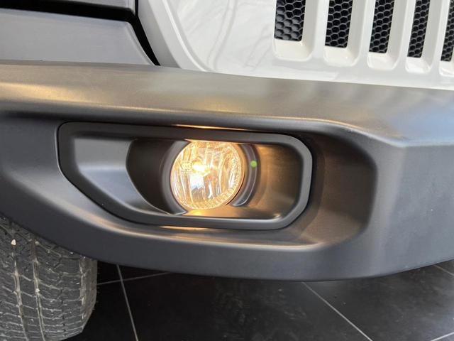 スポーツ ワンオーナー 4WD クルーズコントロール バックカメラ ETC サイドカメラ フロントカメラ リアパークセンス 純正17インチAW Bluetooth AppleCarPlay ドライブレコーダー(30枚目)