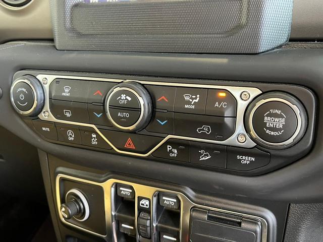 スポーツ ワンオーナー 4WD クルーズコントロール バックカメラ ETC サイドカメラ フロントカメラ リアパークセンス 純正17インチAW Bluetooth AppleCarPlay ドライブレコーダー(53枚目)