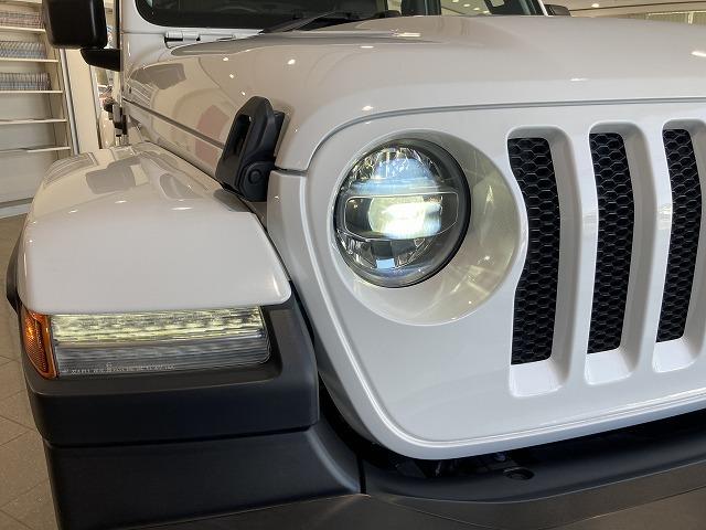 サハラ ワンオーナー 4WD 純正ナビ バックカメラ 黒本革シート シートヒーター ハンドルヒーター ETC2.0 純正ドラレコ前後 アルパインスピーカー アダプティブクルーズコントロール フルセグ LED(27枚目)