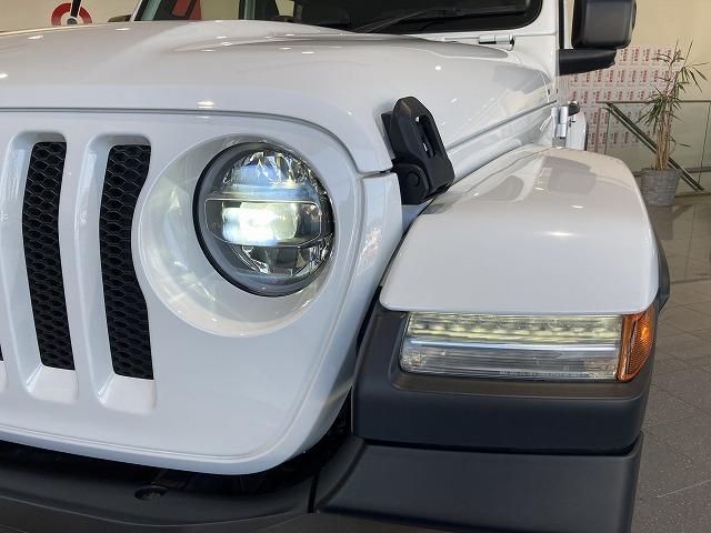 サハラ ワンオーナー 4WD 純正ナビ バックカメラ 黒本革シート シートヒーター ハンドルヒーター ETC2.0 純正ドラレコ前後 アルパインスピーカー アダプティブクルーズコントロール フルセグ LED(29枚目)