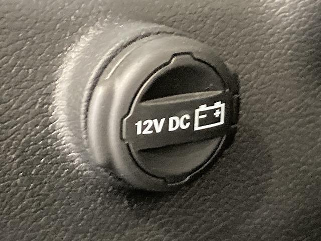 サハラ ワンオーナー 4WD 純正ナビ バックカメラ 黒本革シート シートヒーター ハンドルヒーター ETC2.0 純正ドラレコ前後 アルパインスピーカー アダプティブクルーズコントロール フルセグ LED(42枚目)