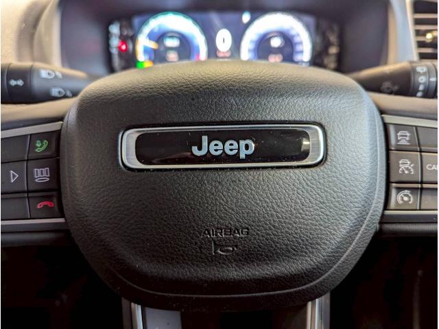 ジープ・レネゲード アルティテュード　ｅ－ハイブリッド　１２．１型純正ナビ／ＣａｒＰｌａｙ・ＡｎｄｒｏｉｄＡｕｔｏ対応／アクティブクルーズコントロール／ブラインドスポットモニター／ＥＴＣ２．０／バックモニター／ステアリングヒーター／前席パワーシートヒーター（45枚目）