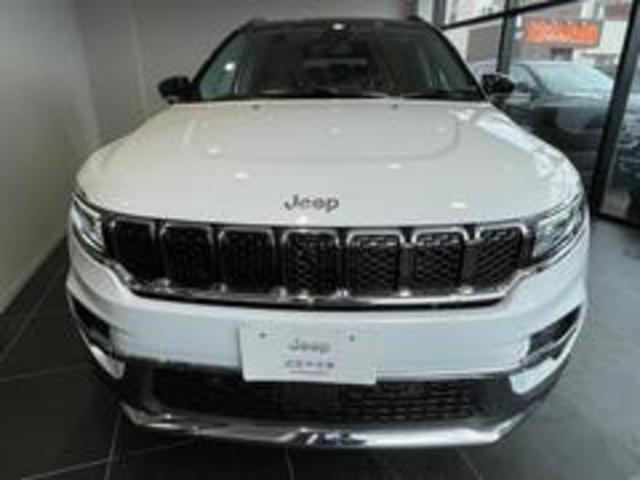 ジープ・コマンダー リミテッド ブラウン革シート/10.25インチ純正ナビ/シートヒーター/ステアリングヒーター/LEDライト/アクティブクルーズコントロール/オートホールド/パワーシート/全方位カメラ/衝突軽減ブレーキ/(2枚目)