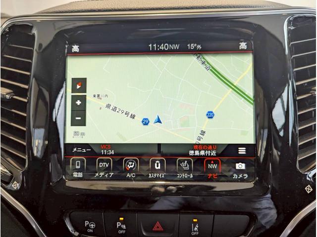 ジープ・チェロキー リミテッド レーダークルーズコントロール/ブラインドスポットモニター/シートヒーター/ベンチレーション/電動シート/パワーバックドア/バックカメラ/フロントカメラ/衝突軽減ブレーキ/ETC2.0/レーンキープ/(31枚目)