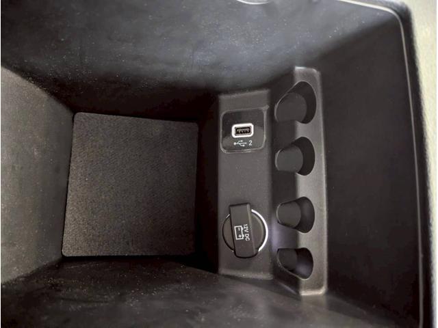 ジープ・チェロキー リミテッド レーダークルーズコントロール/ブラインドスポットモニター/シートヒーター/ベンチレーション/電動シート/パワーバックドア/バックカメラ/フロントカメラ/衝突軽減ブレーキ/ETC2.0/レーンキープ/(50枚目)