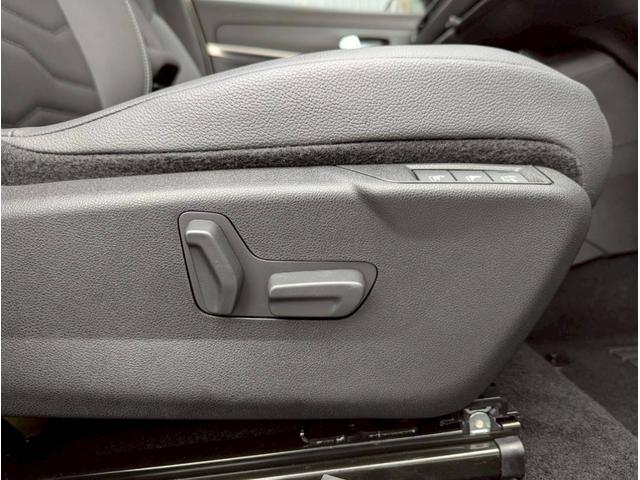 ジープ・アベンジャー アルティテュード 電気自動車/シートヒーター/10.25インチモニター/パワーシート/バックカメラ/LEDライト/アクティブクルーズコントロール/前面衝突警報/革シート/ETC2.0/純正17インチアルミホイール/(13枚目)