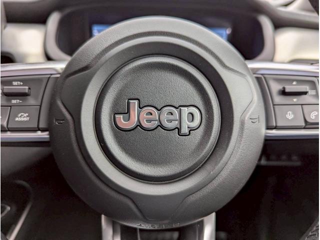 ジープ・アベンジャー アルティテュード 電気自動車/シートヒーター/10.25インチモニター/パワーシート/バックカメラ/LEDライト/アクティブクルーズコントロール/前面衝突警報/革シート/ETC2.0/純正17インチアルミホイール/(20枚目)