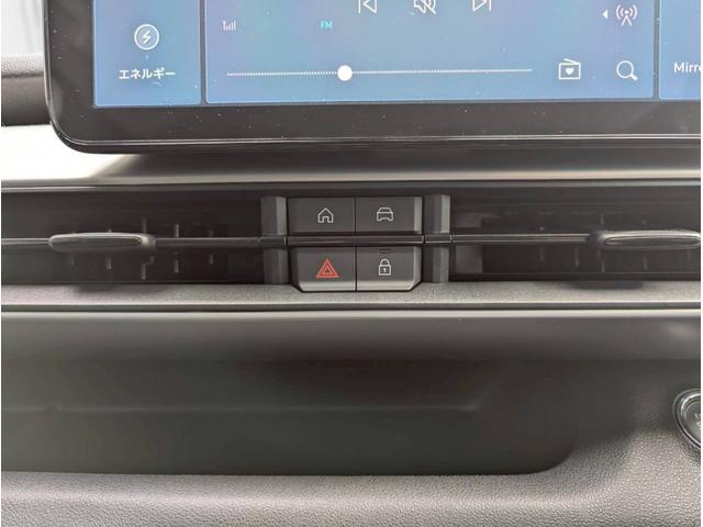 ジープ・アベンジャー アルティテュード 電気自動車/シートヒーター/10.25インチモニター/パワーシート/バックカメラ/LEDライト/アクティブクルーズコントロール/前面衝突警報/革シート/ETC2.0/純正17インチアルミホイール/(39枚目)