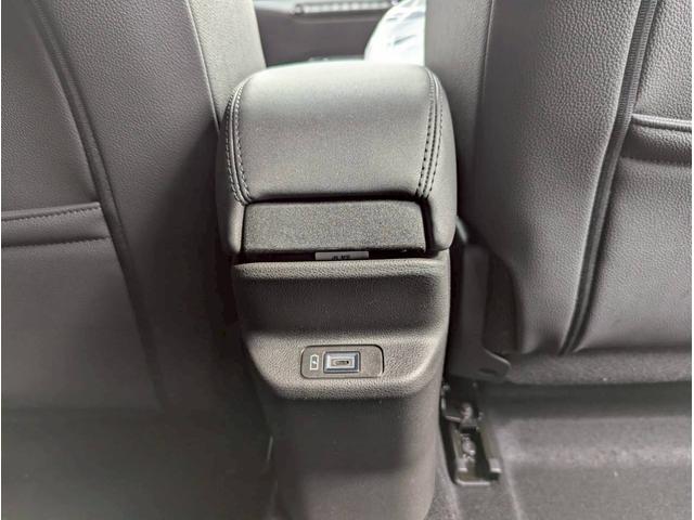 ジープ・アベンジャー アルティテュード 電気自動車/シートヒーター/10.25インチモニター/パワーシート/バックカメラ/LEDライト/アクティブクルーズコントロール/前面衝突警報/革シート/ETC2.0/純正17インチアルミホイール/(60枚目)