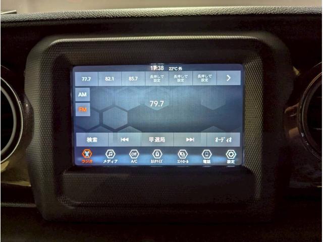 ジープ・ラングラー ブラック&タン 50台限定車/リアパークアシスト/バックカメラ/サイドカメラ/禁煙車/純正ディスプレイオーディオ/純正17AW/前面衝突警報/アクティブクルーズコントロール/ソフトトップ/LEDライト/(34枚目)