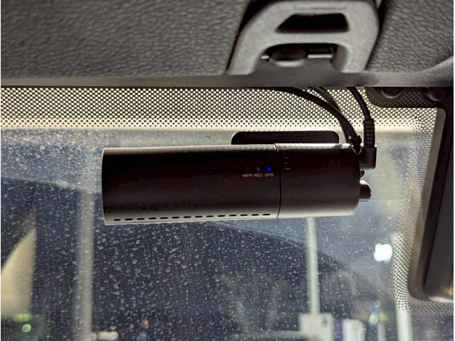 ジープ・ラングラー ブラック&タン 50台限定車/リアパークアシスト/バックカメラ/サイドカメラ/禁煙車/純正ディスプレイオーディオ/純正17AW/前面衝突警報/アクティブクルーズコントロール/ソフトトップ/LEDライト/(54枚目)