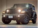 ジープ・ラングラー ブラック&タン 50台限定車/リアパークアシスト/バックカメラ/サイドカメラ/禁煙車/純正ディスプレイオーディオ/純正17AW/前面衝突警報/アクティブクルーズコントロール/ソフトトップ/LEDライト/(8枚目)
