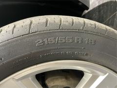 ジープ・コンパス リミテッド　サンルーフ本革シートシートヒーター純正１８インチアルミルーフレールＨＩＤヘッドライトＥＴＣサイドカメラステアリングスイッチクルーズコントロールＢｌｕｅｔｏｏｔｈ 1301027A30250115W001 2
