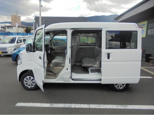 日産 ＮＶ１００クリッパーバン