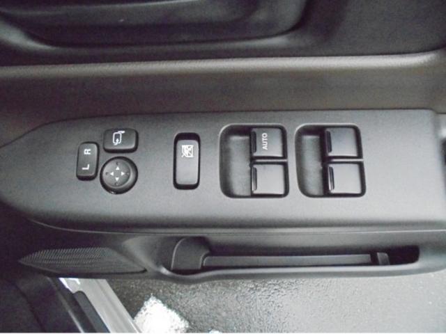 スペーシア ハイブリッドＧ　届出済未使用車・禁煙車・保証あり・衝突軽減ブレーキ・プッシュスタート・ＬＥＤヘッドライト・オートエアコン・オートライト・両側スライドドア・アイドリングストップ（17枚目）