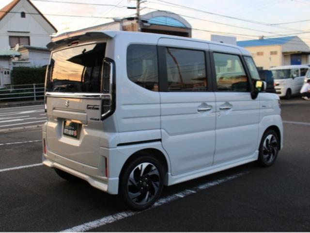 スペーシアカスタム ハイブリッドＸＳ　届出済未使用車・禁煙車・保証あり・衝突軽減ブレーキ付・ＬＥＤヘッドライト・オットマン・サーキュレーター・両側電動スライドドア・シートヒーター・プッシュスタート・オートエアコン・オートライト（3枚目）