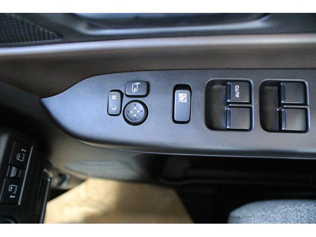 スペーシア ハイブリッドX 届出済未使用車・禁煙車・保証あり・衝突軽減ブレーキ・プッシュスタート・LEDヘッドライト・シートヒーター・両側電動スライドドア・オートライト・オートエアコン(17枚目)