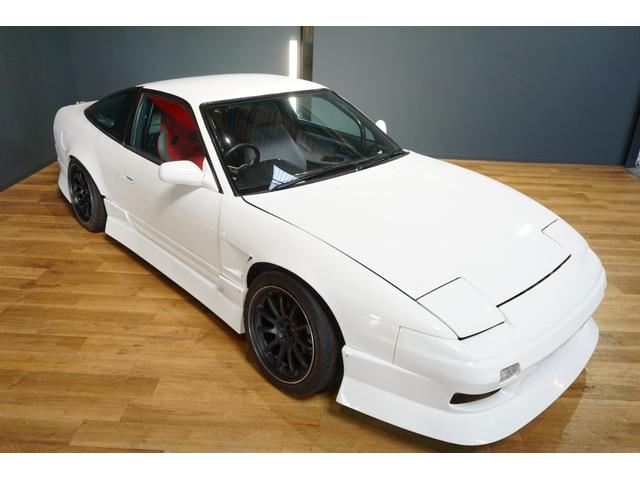 １８０ＳＸ タイプＩＩ　車高調　前置きインタークーラー　５穴　社外マフラー　社外フルエアロ　前後ワイドフェンダー　社外１７インチアルミ　ロールゲージ　フルバケ　社外ステアリング　スピンターンノブ（10枚目）