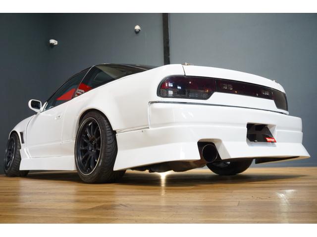 １８０ＳＸ タイプＩＩ　車高調　前置きインタークーラー　５穴　社外マフラー　社外フルエアロ　前後ワイドフェンダー　社外１７インチアルミ　ロールゲージ　フルバケ　社外ステアリング　スピンターンノブ（19枚目）