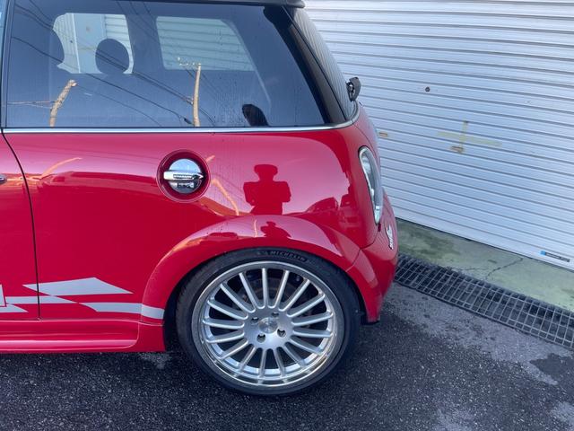 ＭＩＮＩ クーパーＳ　ワンオーナー　記録簿有り　１８アルミ　ハーマンエアロ　ビルシュタイン車高調　サクラムマフラー（36枚目）