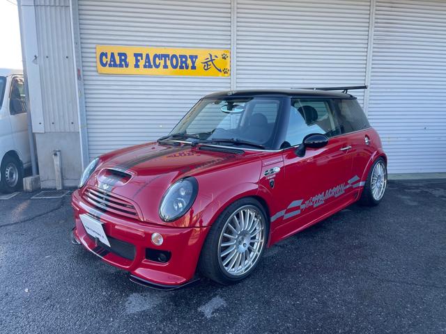 ＭＩＮＩ クーパーＳ　ワンオーナー　記録簿有り　１８アルミ　ハーマンエアロ　ビルシュタイン車高調　サクラムマフラー（40枚目）