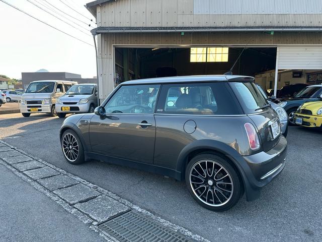 ＭＩＮＩ ＭＩＮＩ