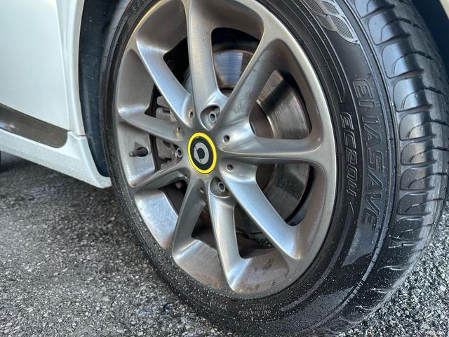 スマートフォーツークーペ mhdエディション ボーコンセプト 走行32471km ナビ TV Bluetooth対応 バックカメラ スペアキー ETC ドラレコ(6枚目)