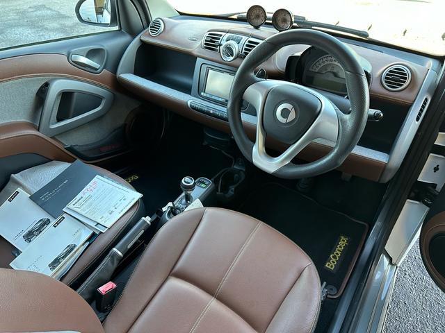 スマートフォーツークーペ mhdエディション ボーコンセプト 走行32471km ナビ TV Bluetooth対応 バックカメラ スペアキー ETC ドラレコ(13枚目)